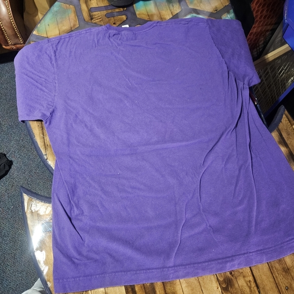 2FOR$40 Scott hall memorial tee - Picture 5 of 6